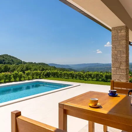 Monti Villa Cerovlje