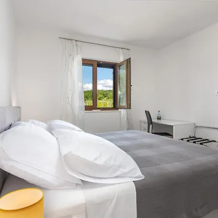 Monti Villa Cerovlje