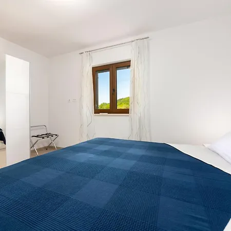 Monti * Cerovlje