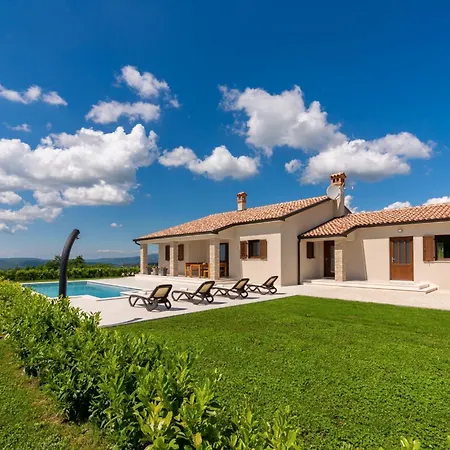 Villa Monti By Briskva Cerovlje