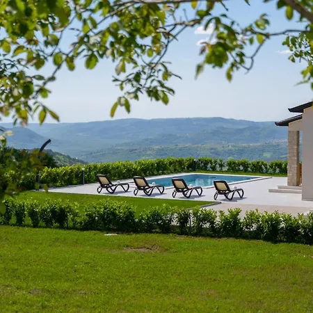 Villa Monti By Briskva