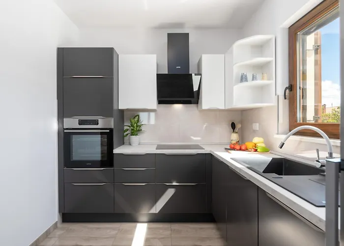 Monti By Briskva Villa *