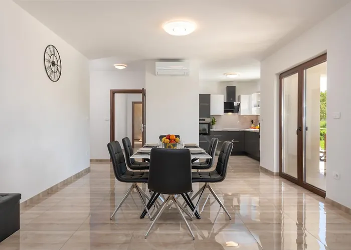 Monti By Briskva Villa Cerovlje