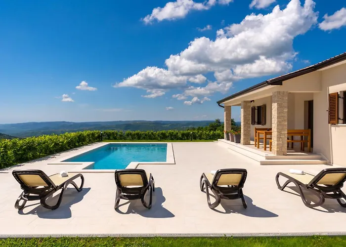 Villa Monti By Briskva *